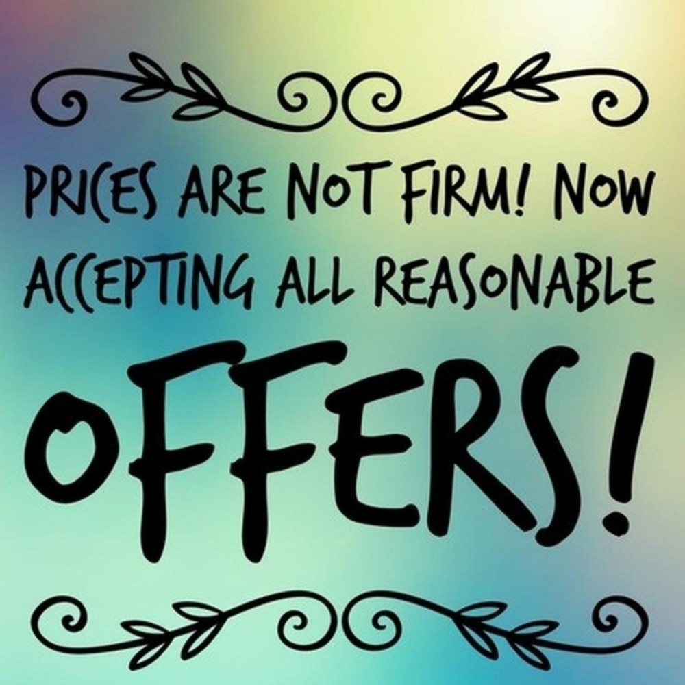 MAKE an offer ☺️😉